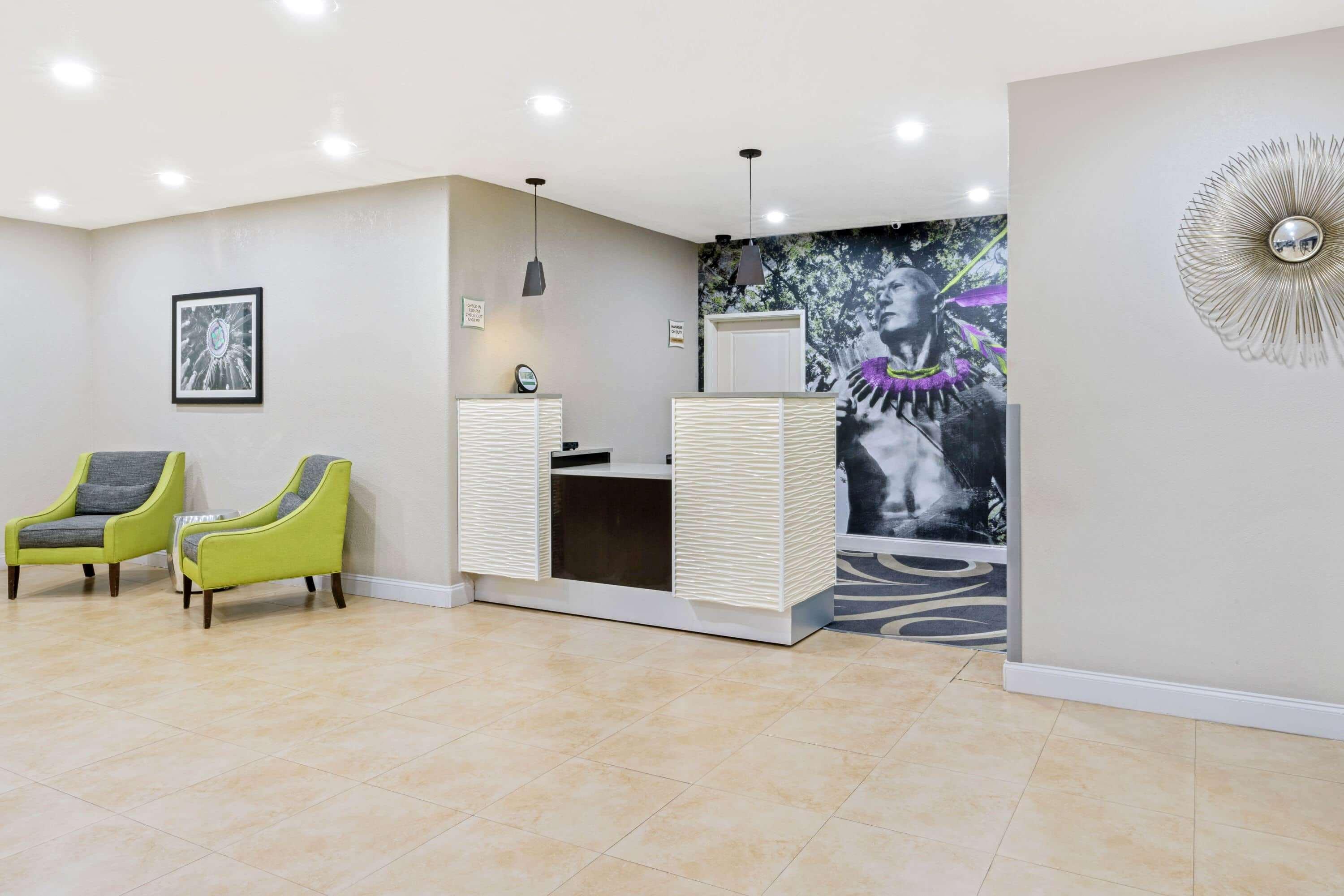 מלון La Quinta By Wyndham Ada מראה חיצוני תמונה